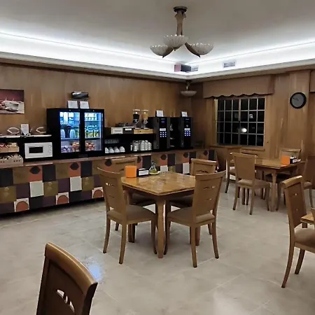 A Marisqueira I Aeropuerto A Coruna Hotel 2*