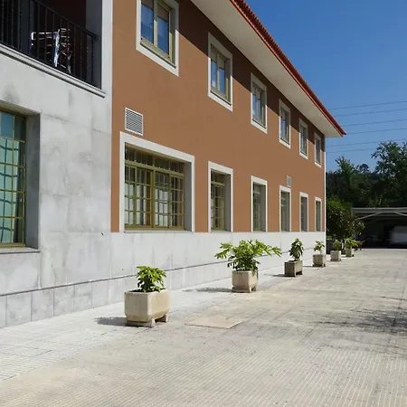 A Marisqueira I Aeropuerto A Coruna 2*