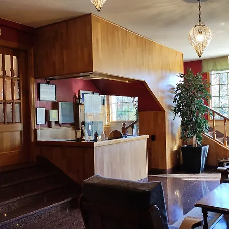 A Marisqueira I Aeropuerto A Coruna Hotel 2*