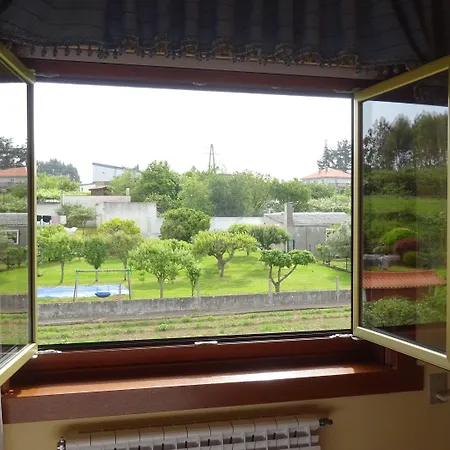 A Marisqueira I Aeropuerto A Coruna אוליירוס