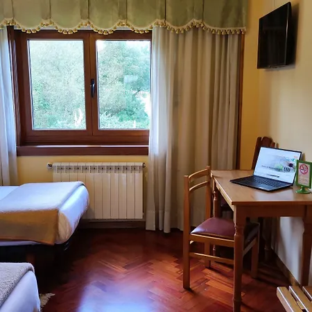 A Marisqueira I Aeropuerto A Coruna Hotel 2*